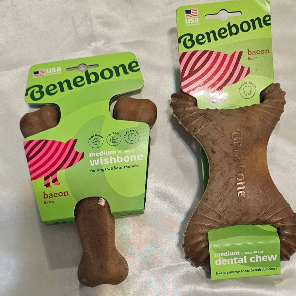 2 Benebone Bacon Flavored Dog Chews (M)
